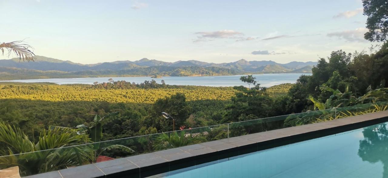 RC Villas&Resorts El Nido Esterno foto